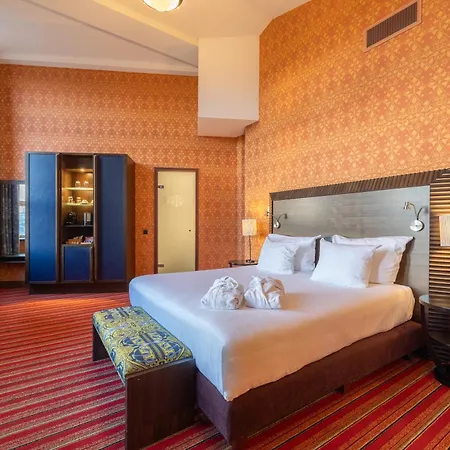 Grand Amrath Отель 5*