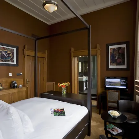 Grand Amrath Szálloda 5*