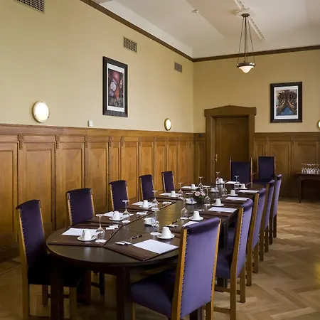 מלון Grand Amrath 5*