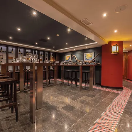 מלון Grand Amrath