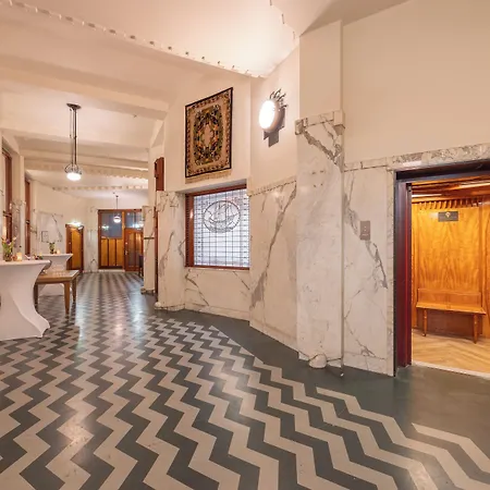 Hotel Grand Amrath 5*