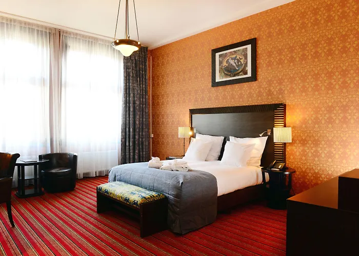 فندق Grand Amrath 5*