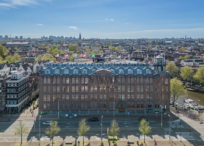 فندق Grand Amrath 5*